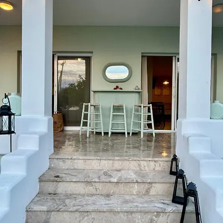 Apartament Sunrise Front By Bookvillaeu Nea Kallikrateia