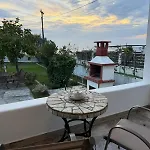 Sunrise Front By Bookvillaeu Apartamento *