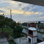 Apartamento Sunrise Front By Bookvillaeu Nea Kallikrateia