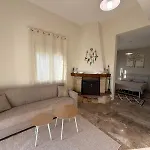 Sunrise Front By Bookvillaeu Apartamento *