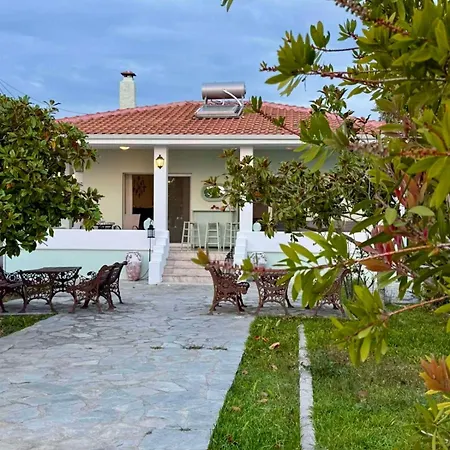 شقة Sunrise Front By Bookvillaeu Nea Kallikrateia